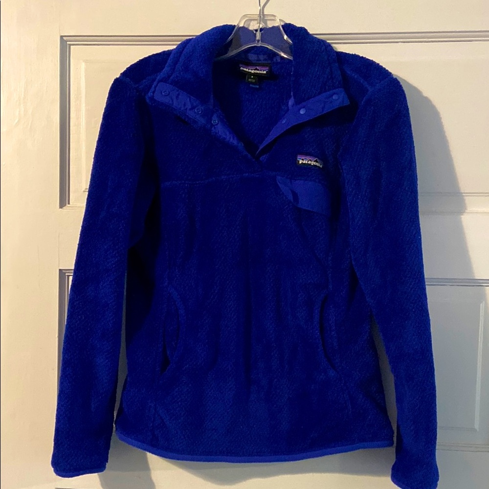 Women’s size small Patagonia pullover